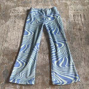 Athleta girl Blue and lime green girls pants 8-10